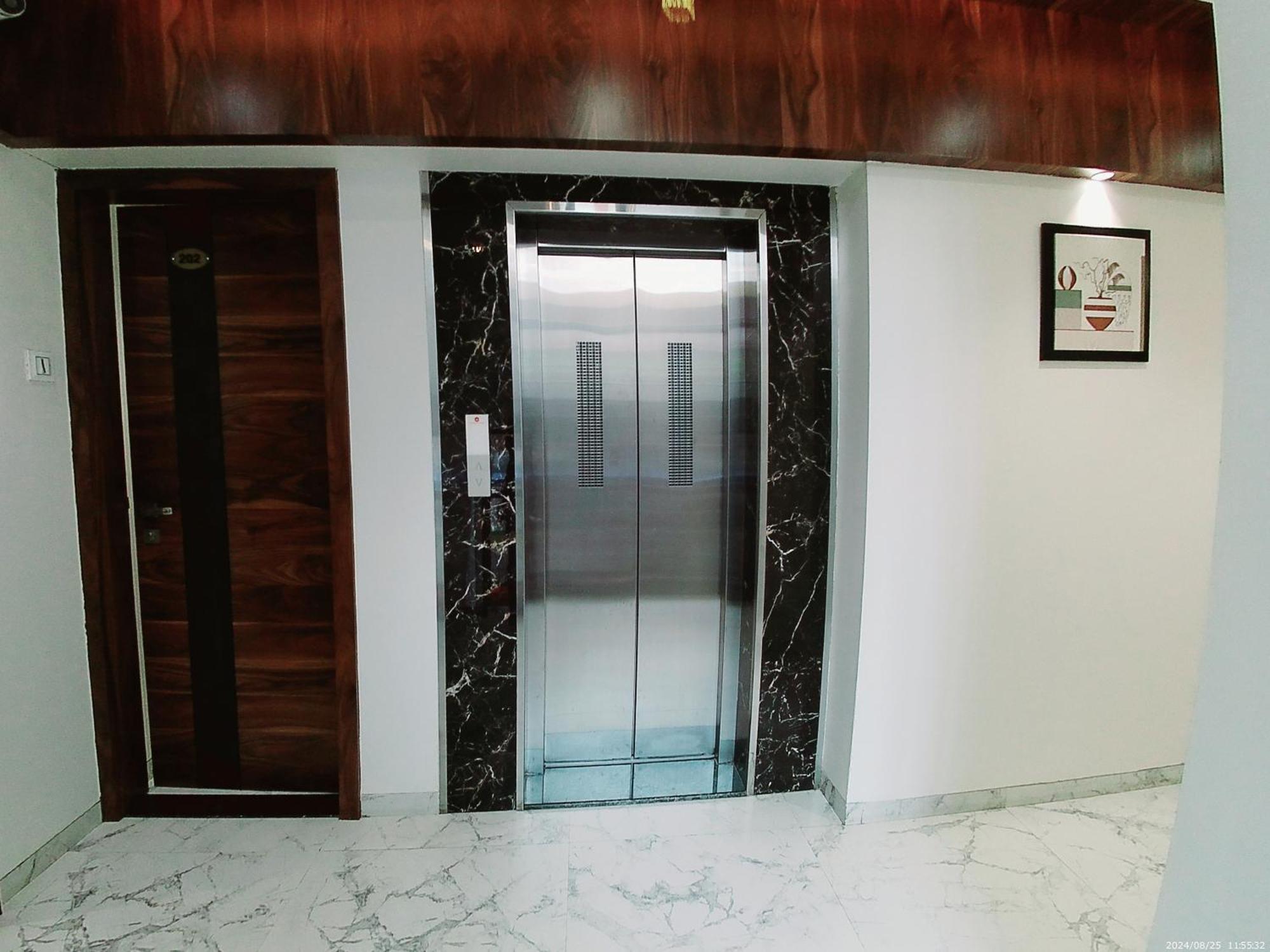 Hotel Sai Pratik, Newly Built Up, Complimentary Shuttle To The Temple Shirdi Eksteriør billede